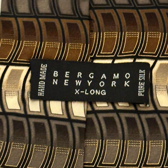 Vintage Bergamo New York Handmade Pure Silk X-Long Necktie - Picture 3 of 6